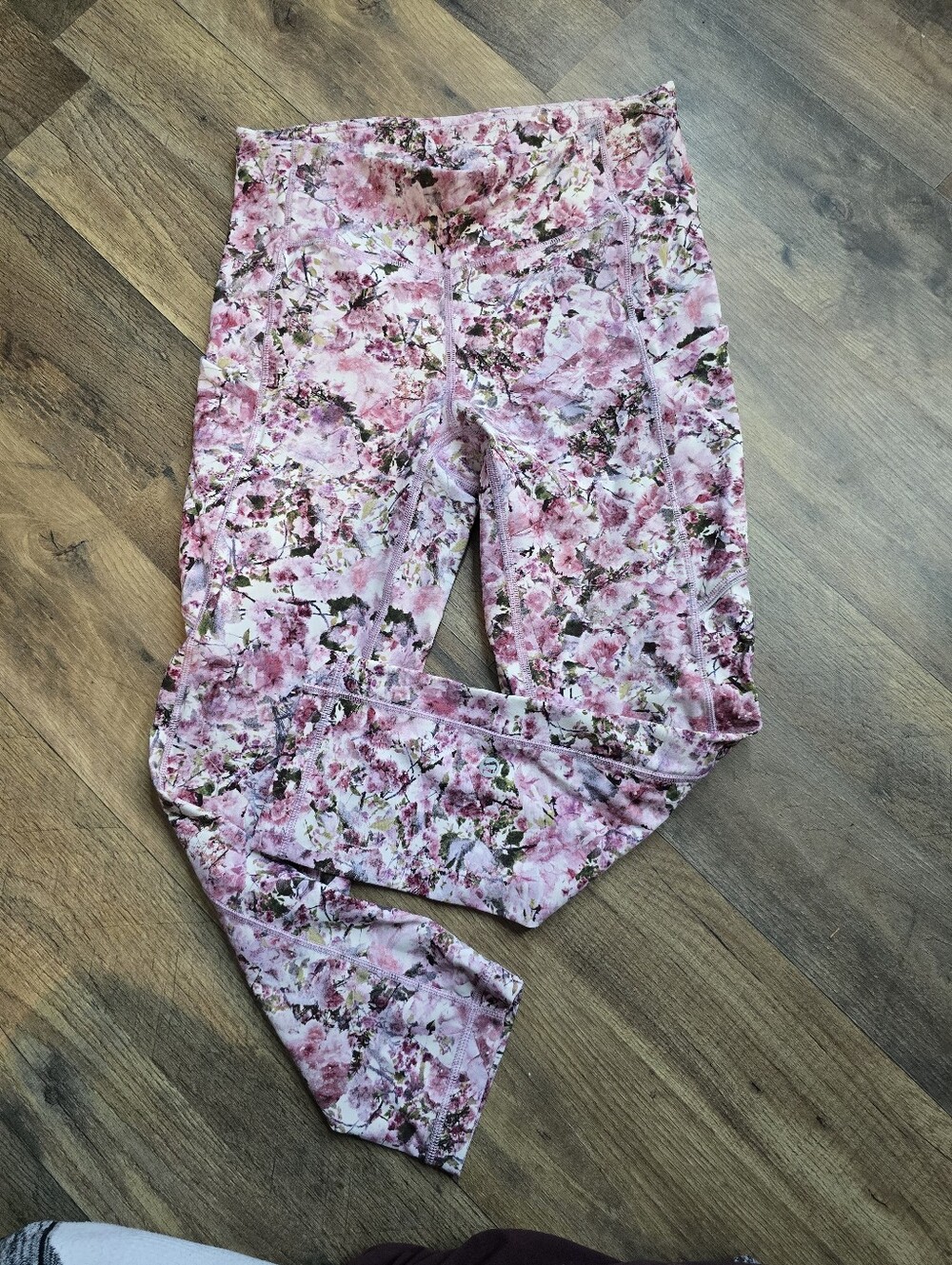 Lululemon Capris Pink Floral Women's - Stretch High-Rise